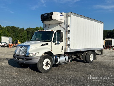 2015 International 4300 SBA 4x2 Camiones