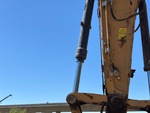 Hydraulics with Bucket Cylinder