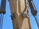 Hydraulics with Auxiliary Hydraulic Plumbing