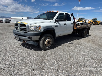 2008 Sterling 5500 4x4 Crew Cab Camion à Plateau