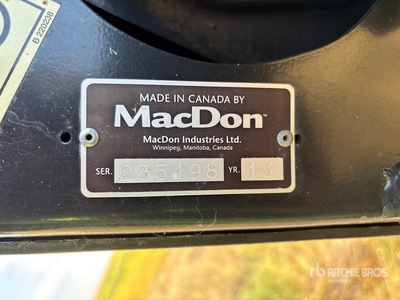 MacDon 25 ft Windrower Header