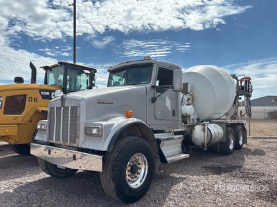 2014 Kenworth W900 6x4 Betonomieszarka (Inoperable)