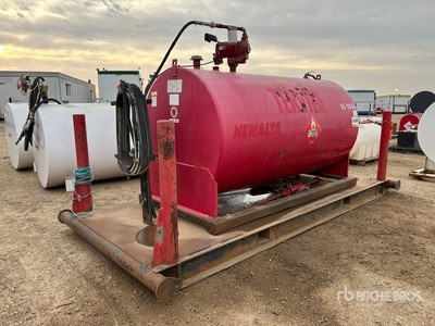 2013 Tidy Tanks 2700 L Skid Mounted Steel Réservoir de carburant