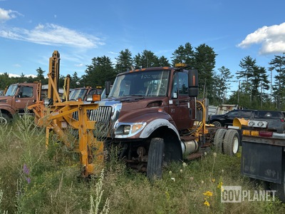 2006 International 7400 Snow Plow Truck