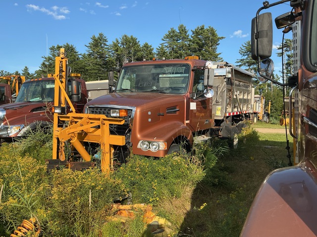 2006 Volvo VHD Snow Plow Truck