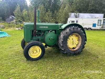 1947 John Deere D 2WD Wide Front Antique Tractor