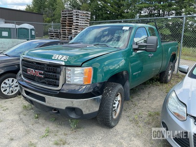 2013 GMC Sierra 2500HD 4x4 Pickup