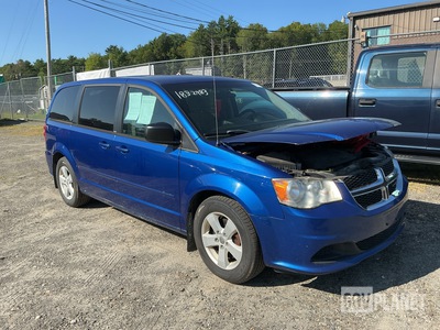 2013 Dodge Grand Caravan SE Minivan