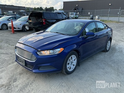 2013 Ford Fusion S Sedan