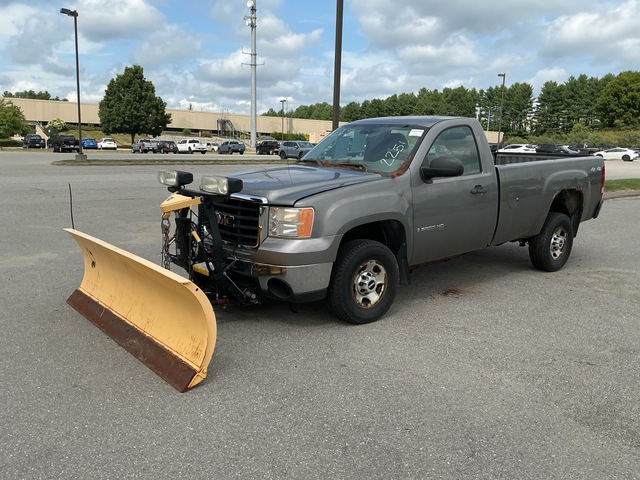 2008 GMC Sierra 2500HD 4x4 Snow Plow Truck