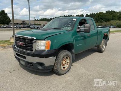 2013 GMC Sierra 2500HD 4x4 Pickup