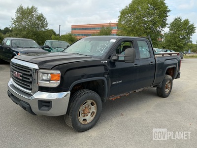 2016 GMC Sierra 2500HD 4x4 Pickup