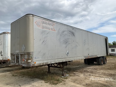 Fruehauf 45 ft T/A Van Trailer
