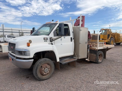 AMCO VEBA Knuckle Boom on 2005 GMC C5500 4x4 Autocarro cassone fisso con gru