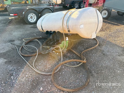 275 gal Front Mount Tanque de agua - Fits Tractor