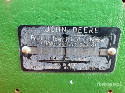 2022 John Deere 6120E Hi-Crop Tracteur agricole 4 roues motrices
