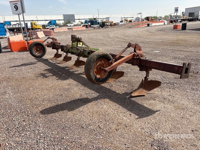 21 ft 10 in Lister E-126