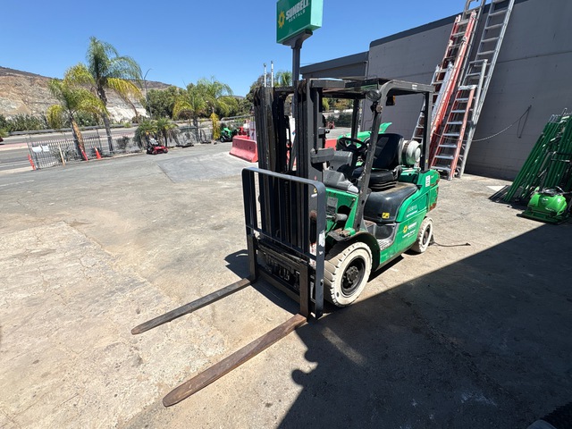2016 Mitsubishi FG25N 4600 lb Pneumatic Forklift