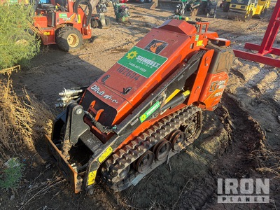2020 Ditch Witch SK800 Mini Compact Track Loader