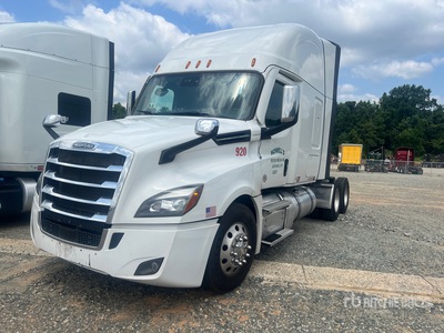 2024 Freightliner Cascadia 126 6x4 T/A Sleeper Truck Tractor