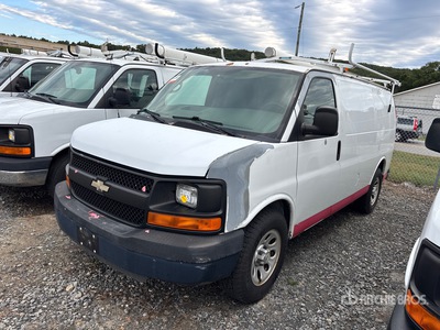 2010 Chevrolet Express 1500 Cargo Van