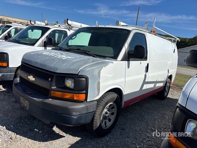2010 Chevrolet Express 1500 Cargo Van