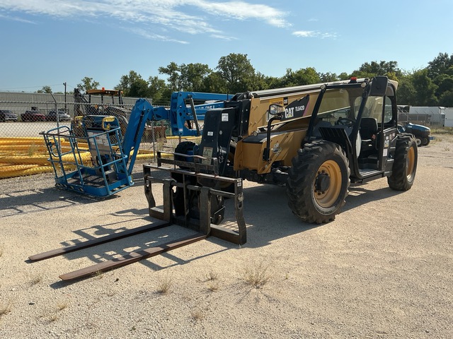 2019 Cat TL642D Telehandler