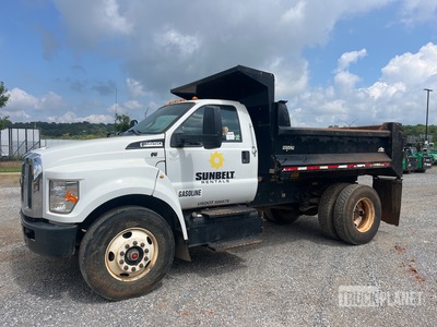 2017 Ford F-650 4x2 S/A Dump Truck