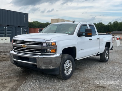 2016 Chevrolet Silverado 2500HD 4x4 Extended Cab Pickup