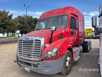 2016 Freightliner Cascadia 113 6x4 T/A Sleeper Truck Tractor