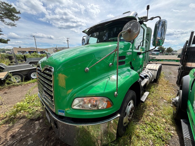 2015 Mack CXU613 6x4 T/A Day Cab Truck Tractor (Inoperable)