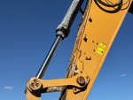Hydraulics with Bucket Cylinder