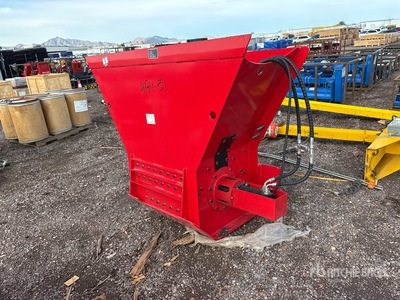 2026 GIYI GY-BC72 72 in Skid Steer Block Crusher ملحقات معدة الحمل الصغيرة المجنزرة المتنوعة