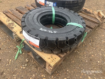 Trelleborg T-900 6.50-10 Tires (Unused)