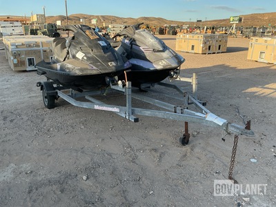 (2) Yamaha Jet Skis w/Masteryde Trailer
