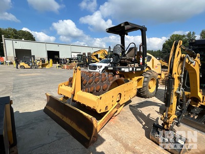 2013 Cat CP44 Padfoot Drum Compactor (Inoperable)