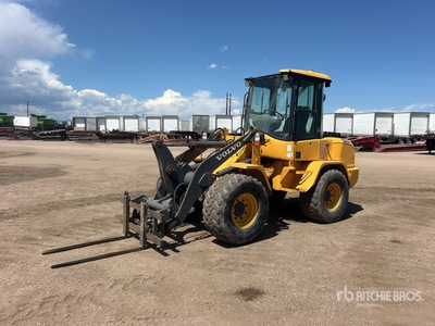 Volvo L30 Pala cargadora