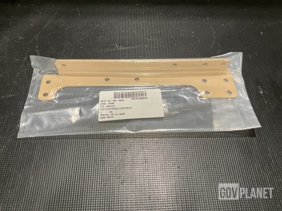 (135) Oshkosh Defense 3861223 Electrical Equipment Legs