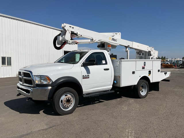 Altec AT40G 40 ft on 2016 Ram 5500 4x4 Bucket Truck