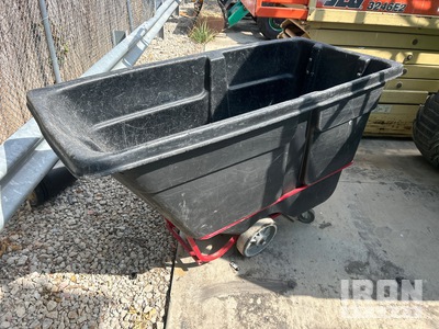2019 Rubbermaid 1316 1 cyd Waste Container