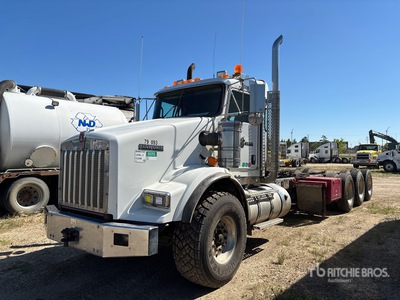 2013 Kenworth T800 8x6 Cabina y chasis