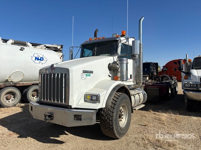 2013 Kenworth T800 8x6 Fahrgestell (Inoperable)