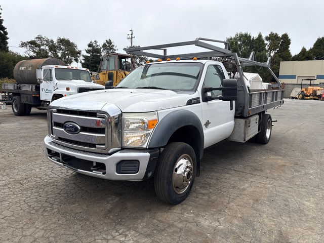 2012 Ford F-550 XL 4x2 Flatbed Truck