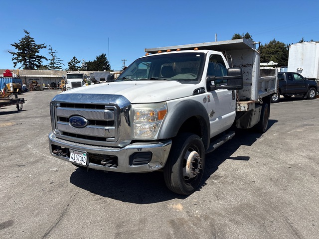 2013 Ford F-550 XL 4x2 Dump Truck 2013 Ford F-550 XL 4x2 Dump Truck
