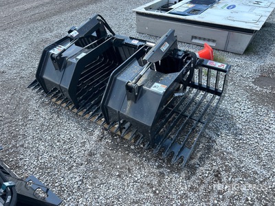 Stout HD82-3 72 in Skid Steer Grapple (Unused)