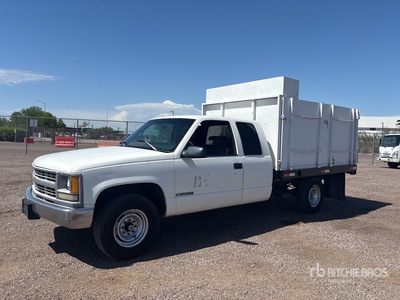 1995 Chevrolet C2500 4x2 Flatbed Truck