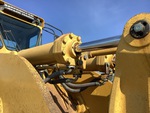 Hydraulics with Bucket Tilt Cylinders