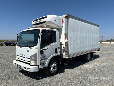 2012 Isuzu NRR 4x2 冷蔵トラック