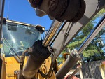Hydraulics with Bucket Tilt Cylinders