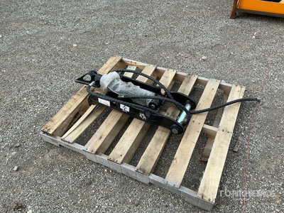 2026 GIYI GY-XJ3T Hydraulic Rostro per escavatore - Fits Cat (Unused)